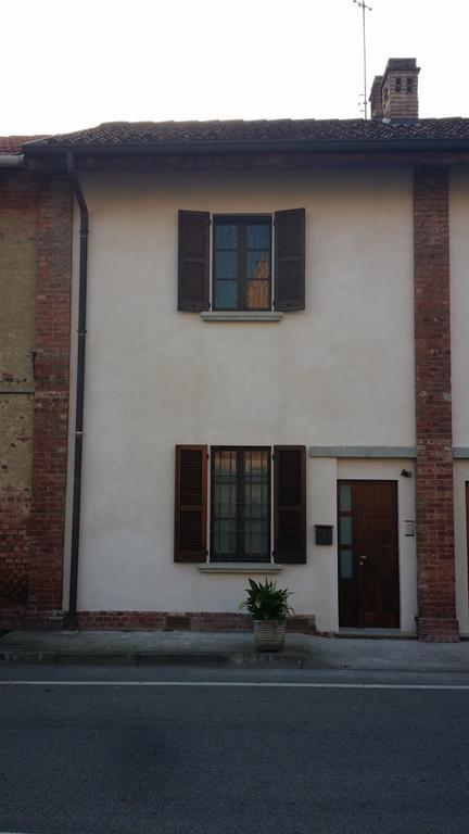 B&B La Bergamina 26 Pero Exterior photo